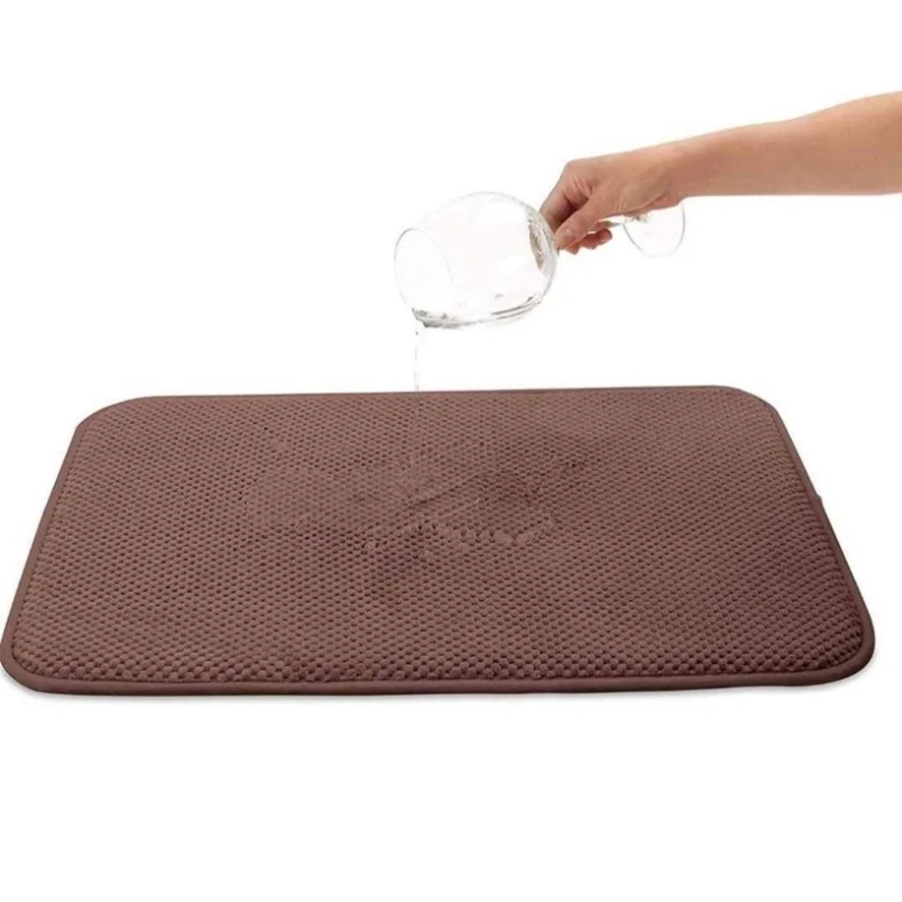 Absorbent Memory Foam Bath Mat, Non Slip Cozy Microfiber (17”x24”) Brown